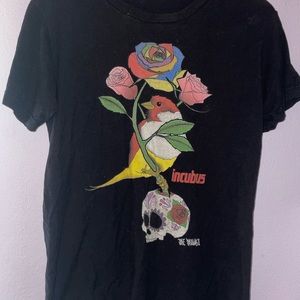 Awesome women’s Incubus band sparrow tee (tour 2012)